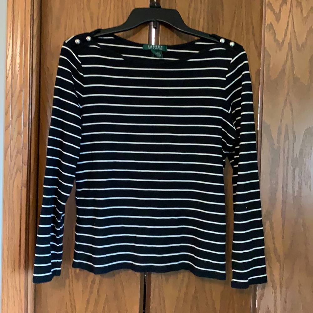 Black and white stripped top